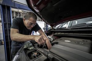 Car Mechanic In Marion